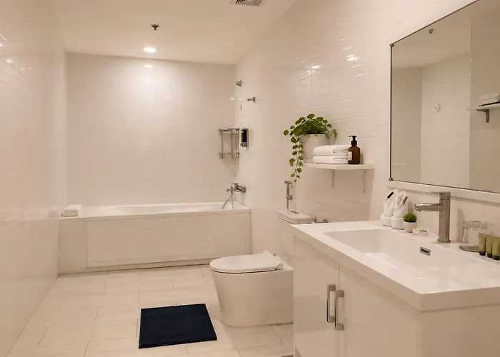 88th Avenue Aparthotel 4*